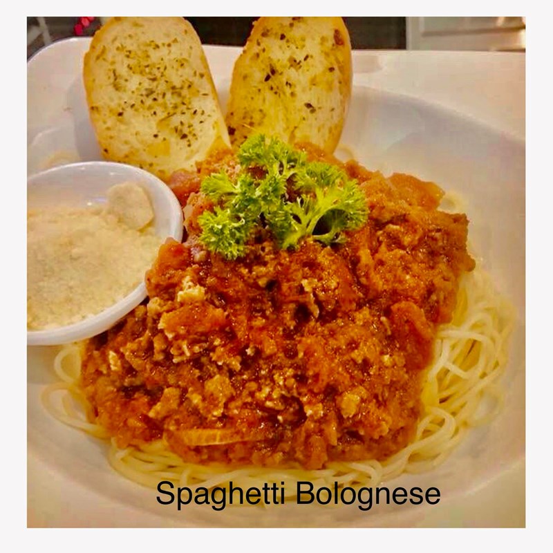 SPAGHETTI BOLOGNESE