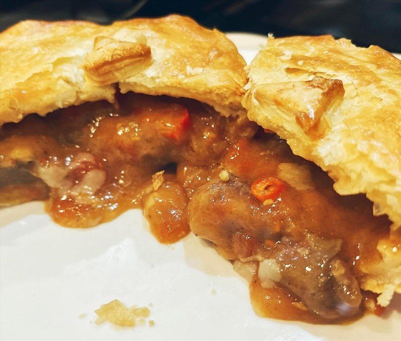 CHILI BEEF PIE FROZEN